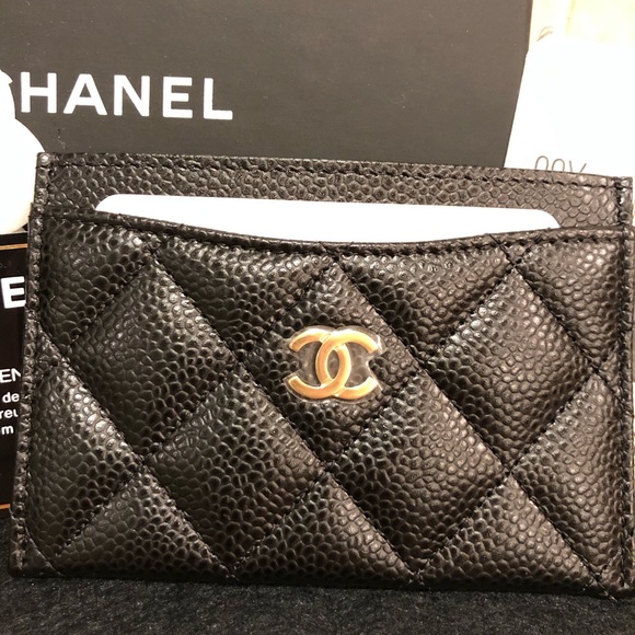 CHANEL Accessories - *SOLD* CHANEL Card Case Caviar Leather & Gold HW